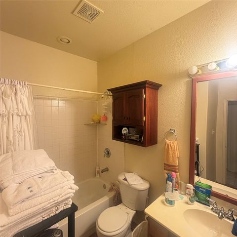 2420 Seevers Avenue, Dallas, TX 75216