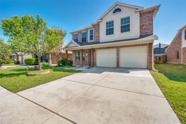 8708 Wagon Trail, Cross Roads, TX 76227