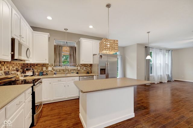 16093 Concert Way, Noblesville, IN 46060