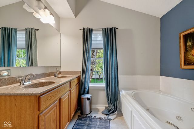 16093 Concert Way, Noblesville, IN 46060