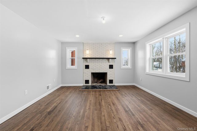 21 Janet Place, Stony Point, NY 10980