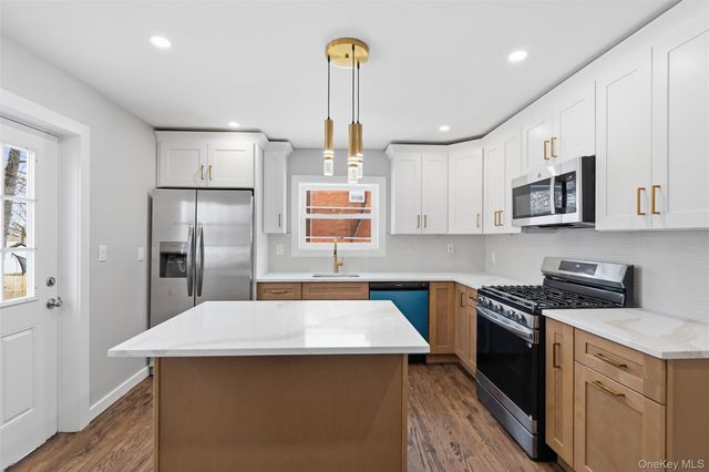 21 Janet Place, Stony Point, NY 10980