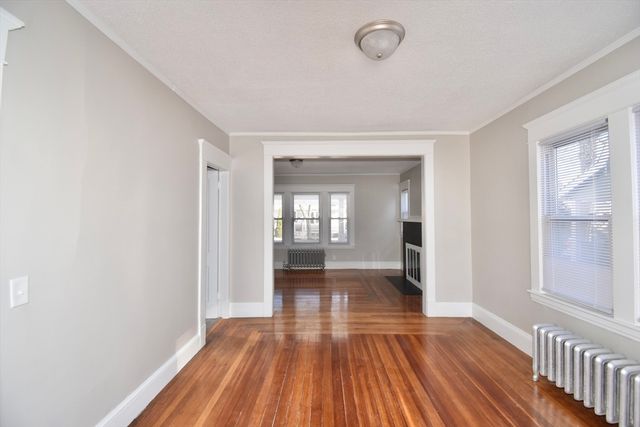 34 Castle St, Springfield, MA 01118