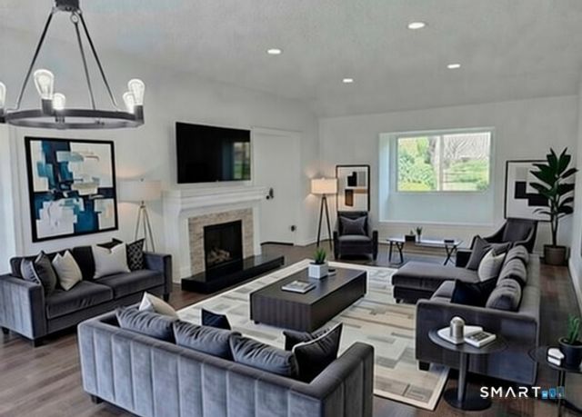 930 Heritage Village B, Southbury, CT 06488