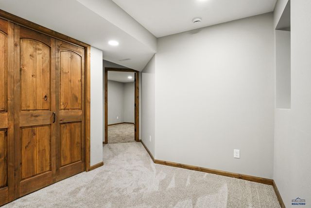 510 E DAKOTA, Pierre, SD 57501