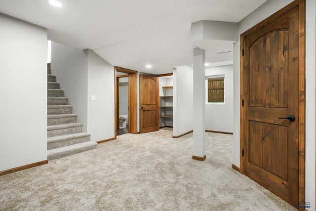 510 E DAKOTA, Pierre, SD 57501