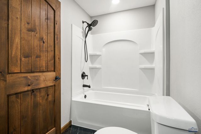 510 E DAKOTA, Pierre, SD 57501
