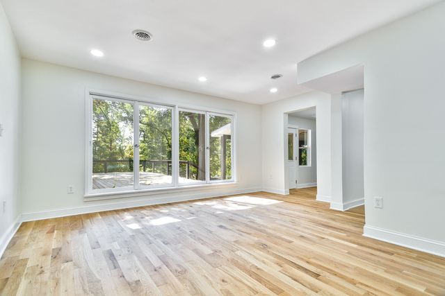 3721 W 133rd Avenue, Crown Point, IN 46307