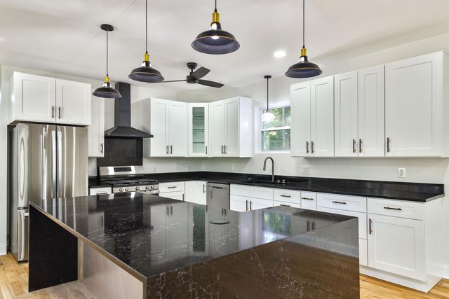 3721 W 133rd Avenue, Crown Point, IN 46307