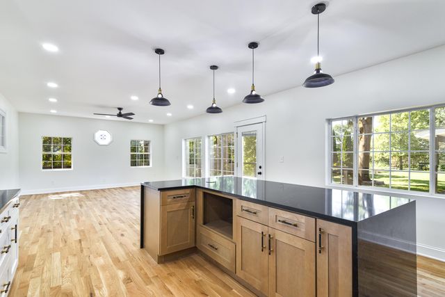 3721 W 133rd Avenue, Crown Point, IN 46307