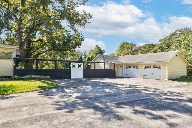 3721 W 133rd Avenue, Crown Point, IN 46307