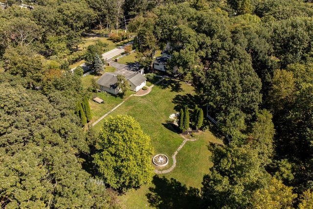 3721 W 133rd Avenue, Crown Point, IN 46307