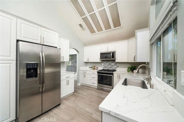 1584 W Buffington Street, Upland, CA 91784