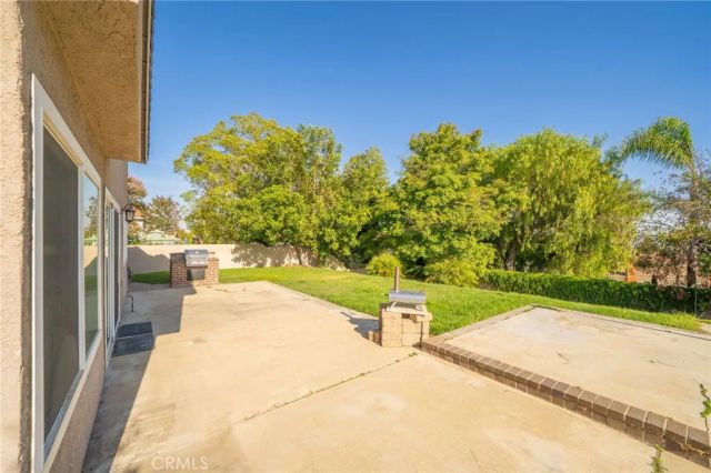 1584 W Buffington Street, Upland, CA 91784