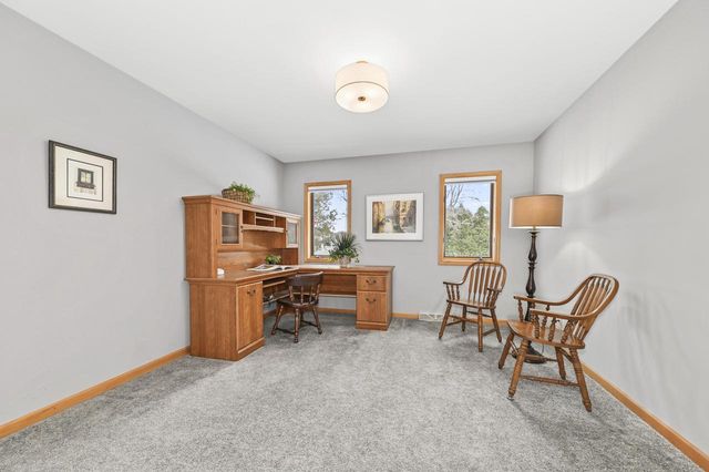 11625 W Sunset LANE, Greenfield, WI 53228