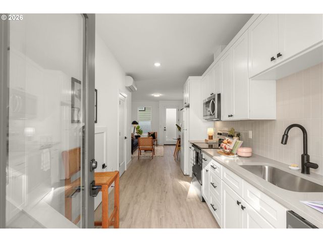 2725 Se 50TH Ave, Portland, OR 97206