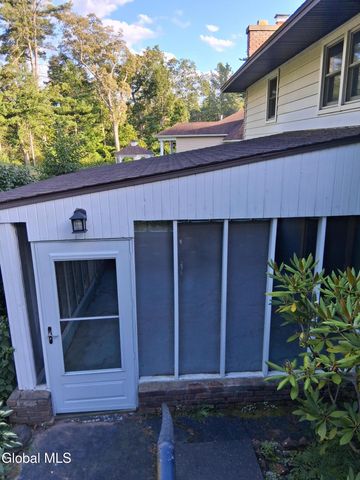 341 W Highland Drive, Guilderland, NY 12303