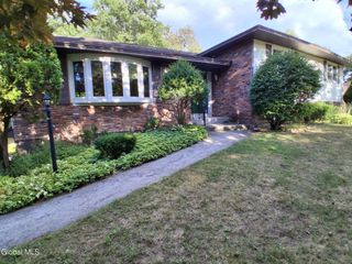 341 W Highland Drive, Guilderland, NY 12303