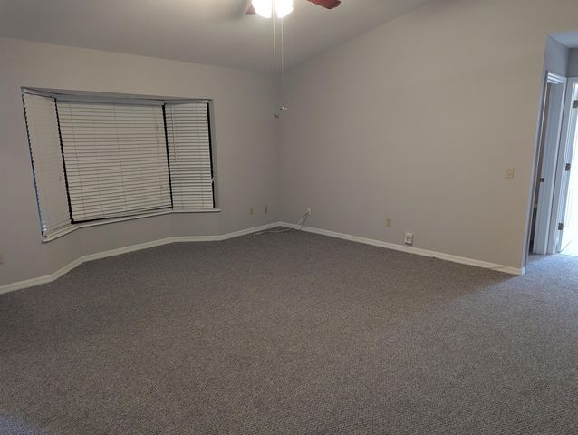 7903 Kenwood Road, Fort Pierce, FL 34951