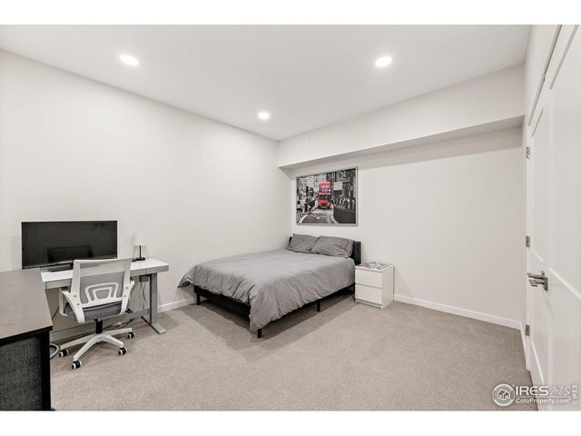 400 W Baseline Rd B, Lafayette, CO 80026