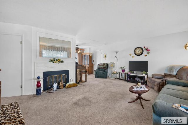 1260 10th Street, Idaho Falls, ID 83404