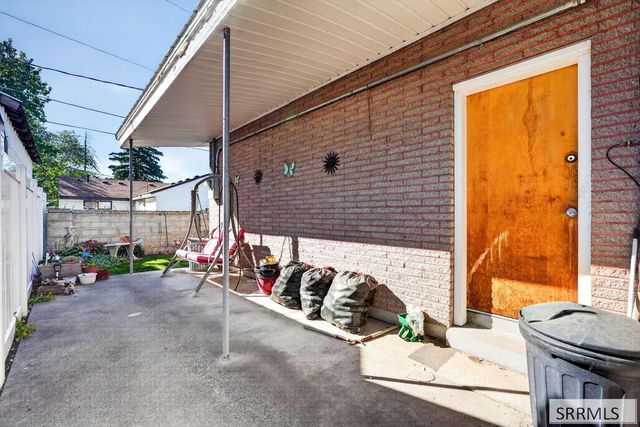 1260 10th Street, Idaho Falls, ID 83404