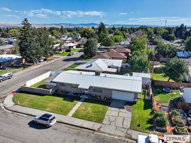 1260 10th Street, Idaho Falls, ID 83404