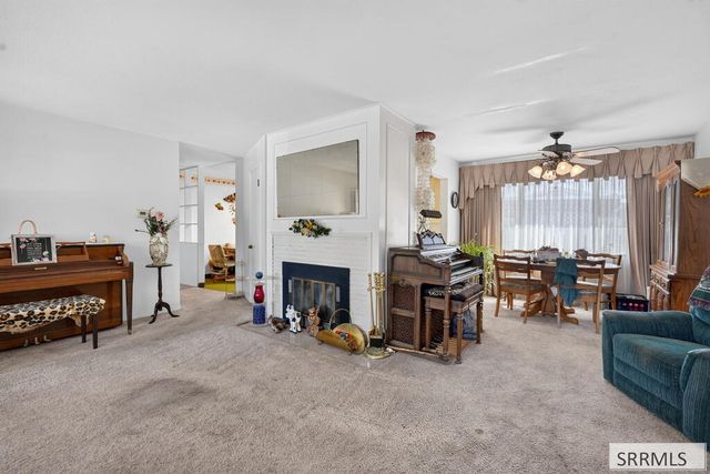 1260 10th Street, Idaho Falls, ID 83404