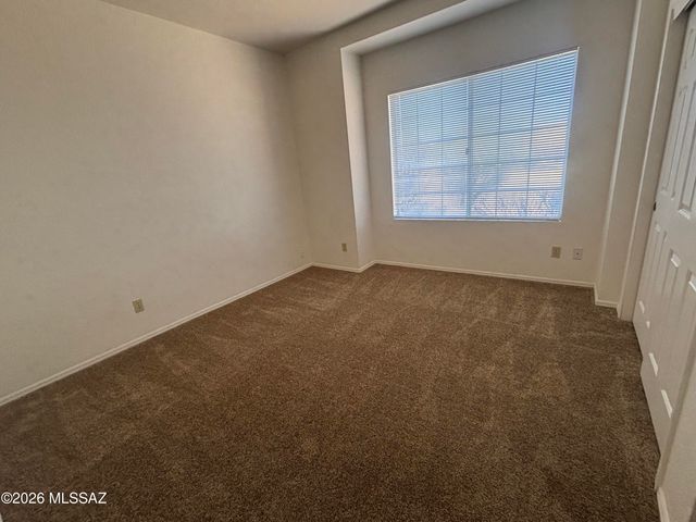 2570 N Dos Hombres Drive, Tucson, AZ 85715