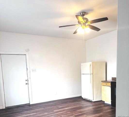 2979 Martin Luther King Dr Apt 1, San Antonio, TX 78220