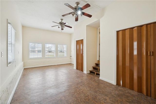 3 Kansas CT, Hampton, VA 23669