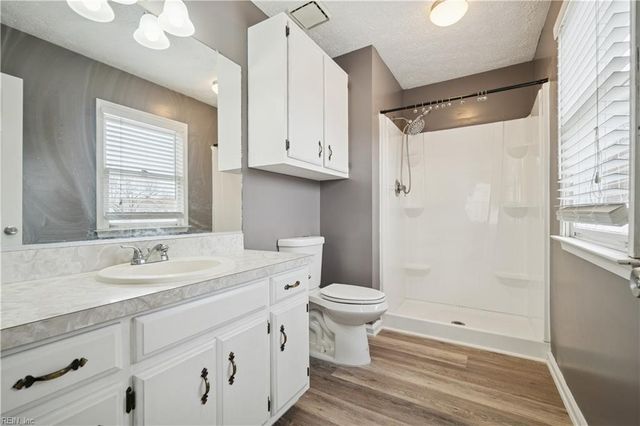 3 Kansas CT, Hampton, VA 23669