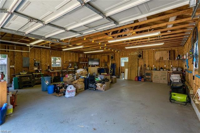 3 Kansas CT, Hampton, VA 23669