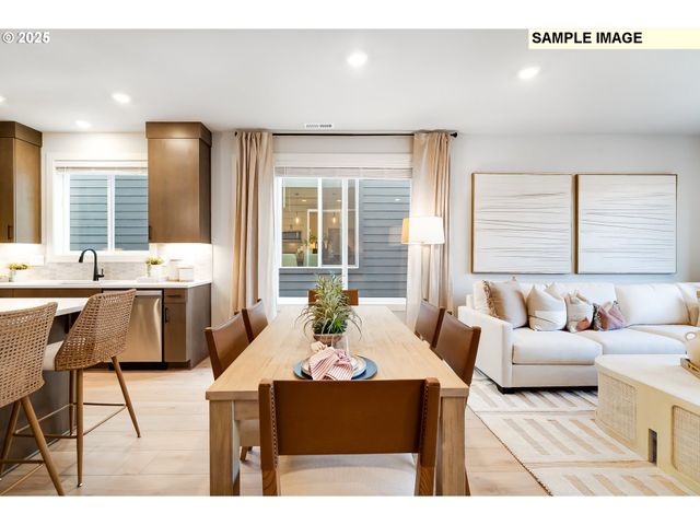 12170 Sw TRASK St, Beaverton, OR 97007