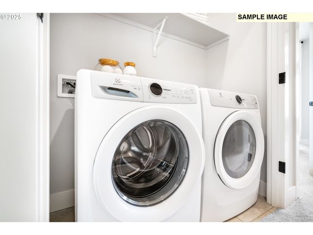 12170 Sw TRASK St, Beaverton, OR 97007