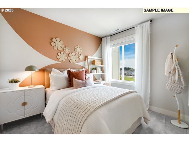 12170 Sw TRASK St, Beaverton, OR 97007