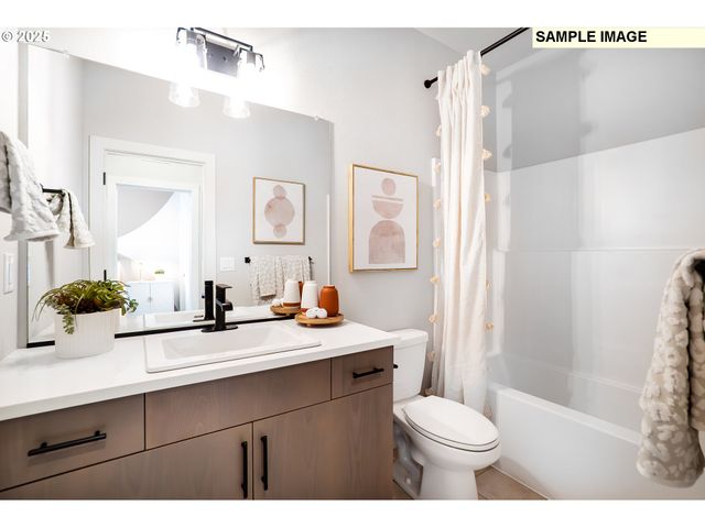 12170 Sw TRASK St, Beaverton, OR 97007