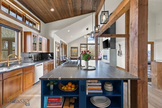 69 Upper Rainbow, Bozeman, MT 59718