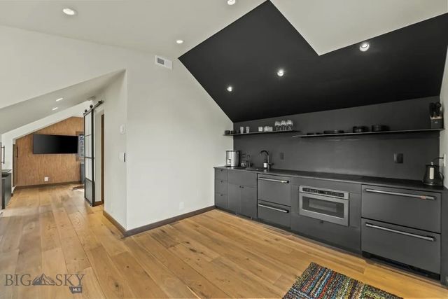 69 Upper Rainbow, Bozeman, MT 59718