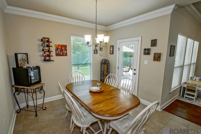 28413 Grand Turk Dr, Denham Springs, LA 70726
