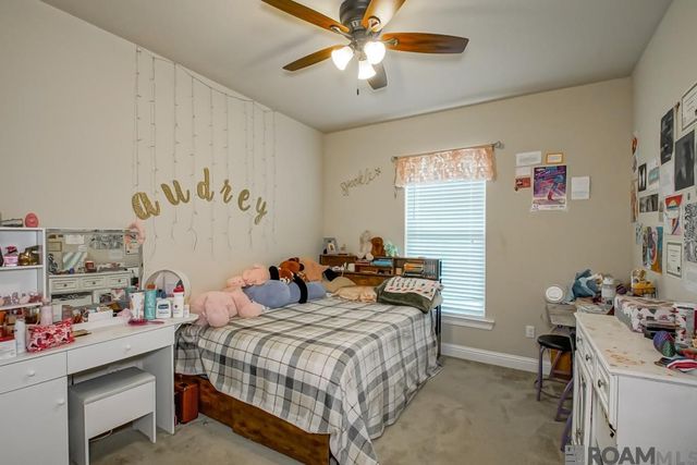 28413 Grand Turk Dr, Denham Springs, LA 70726