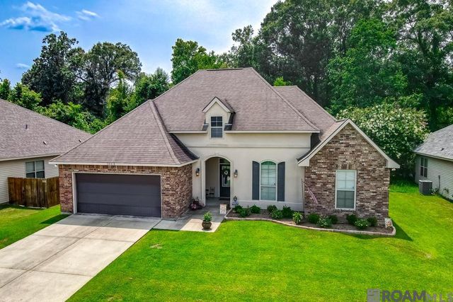 28413 Grand Turk Dr, Denham Springs, LA 70726