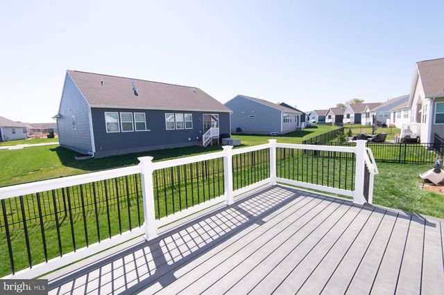 1002 BUXTON CIR, Magnolia, DE 19962