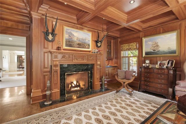 1343 Smith Ridge Road, New Canaan, CT 06840