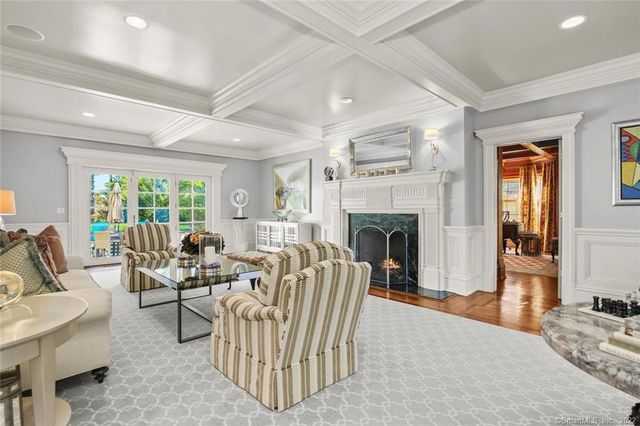 1343 Smith Ridge Road, New Canaan, CT 06840