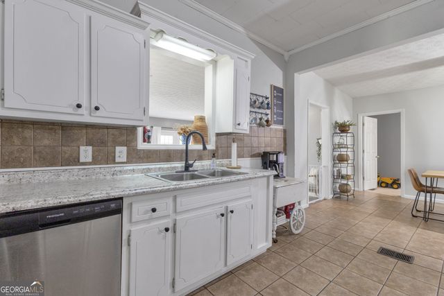 32 Post Street, Grantville, GA 30220