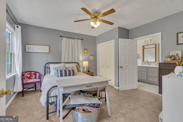 32 Post Street, Grantville, GA 30220