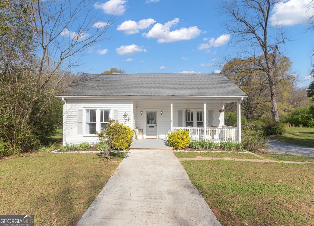32 Post Street, Grantville, GA 30220