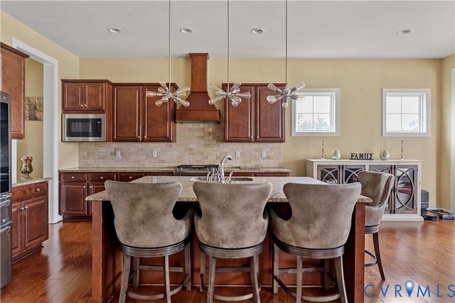 2018 James Overlook Dr, Chester, VA 23836
