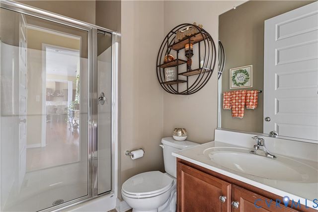 2018 James Overlook Dr, Chester, VA 23836